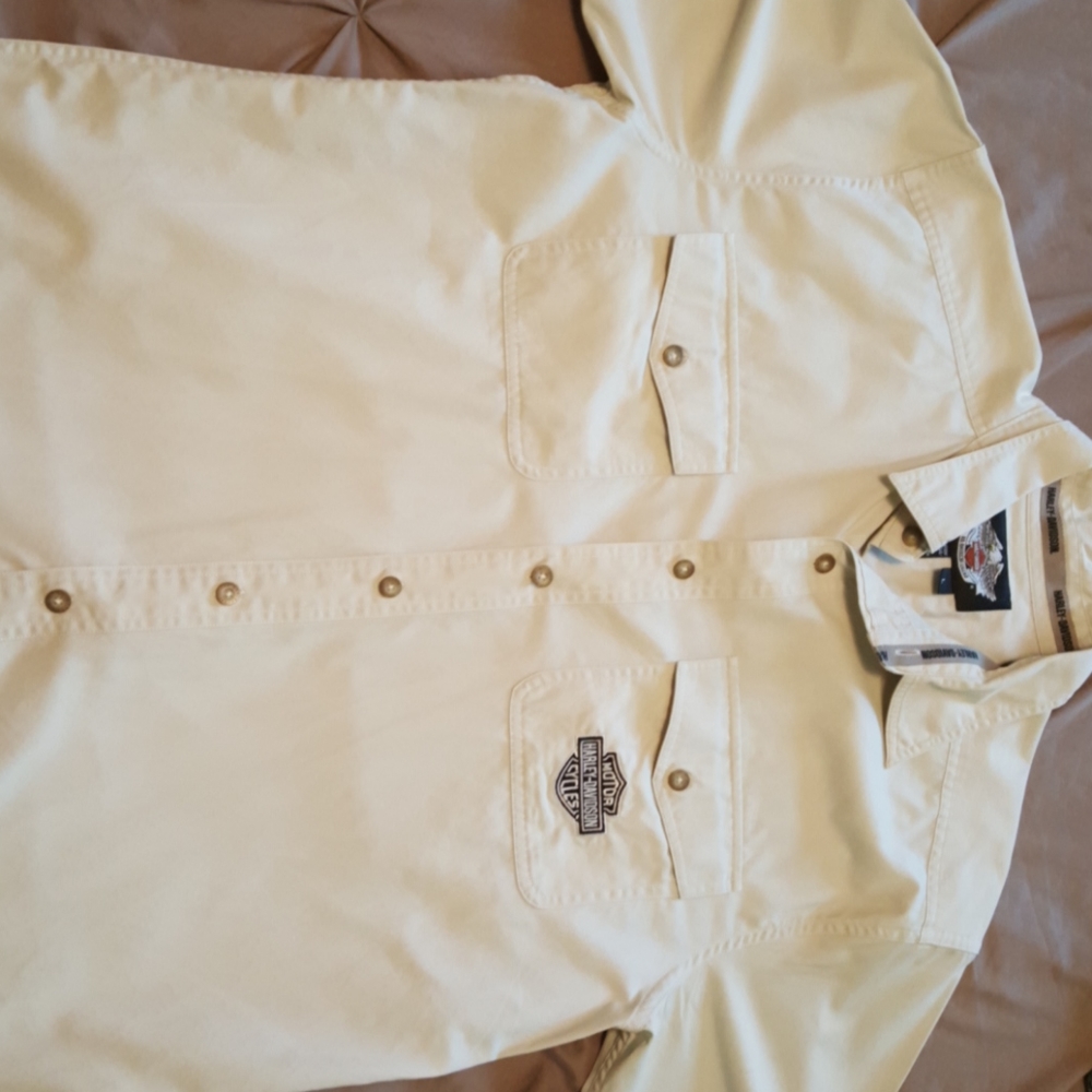 Men's button down.